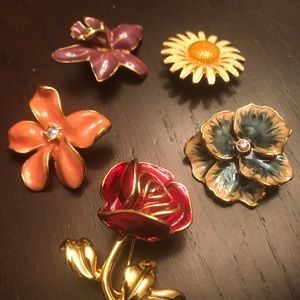Joan Rivers Interchangeable Spring flower Brooch